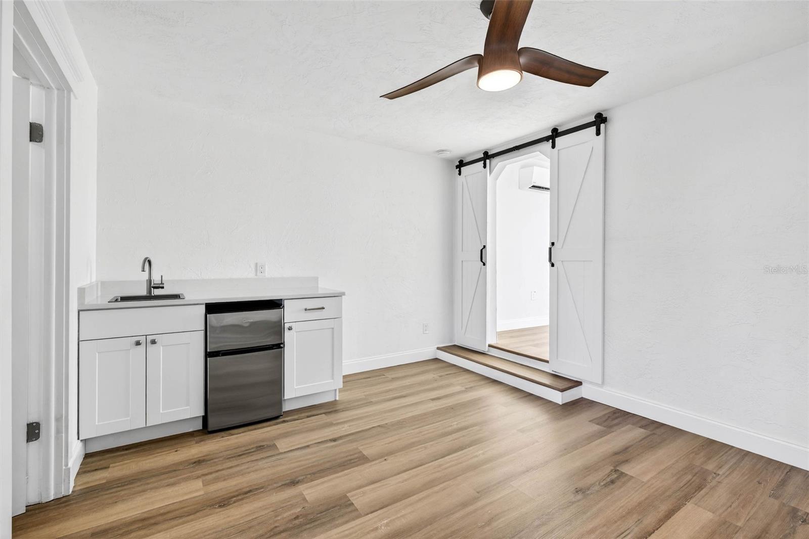 Image 80 of 91 For 236 San Salvador Drive