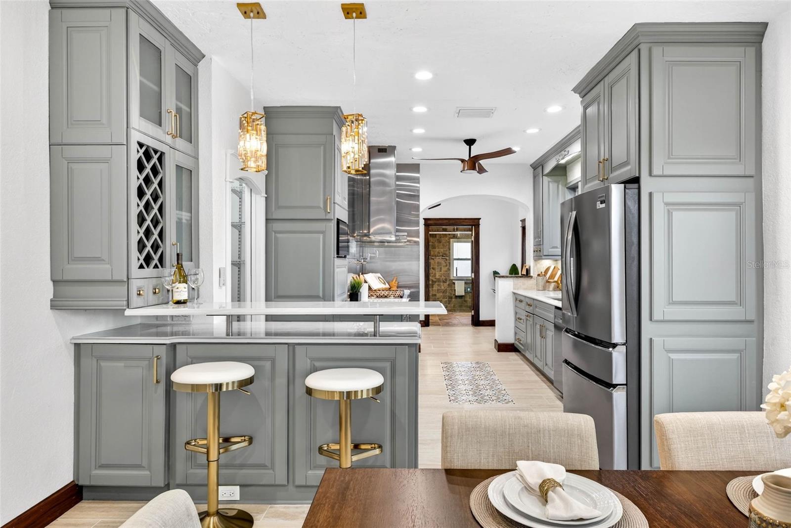 Image 9 of 91 For 236 San Salvador Drive