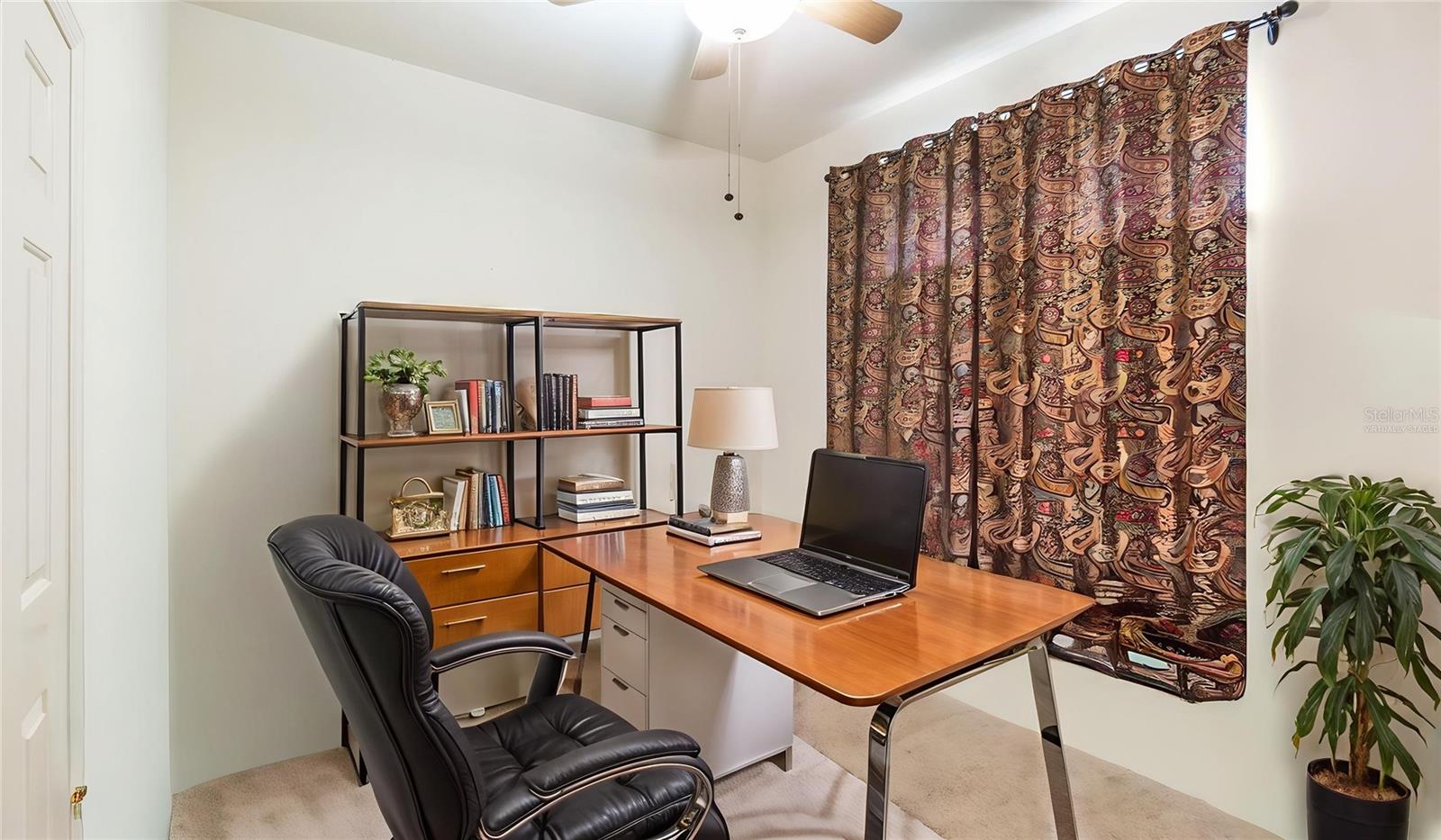 Image 8 of 18 For 6111 Heroncrest Court