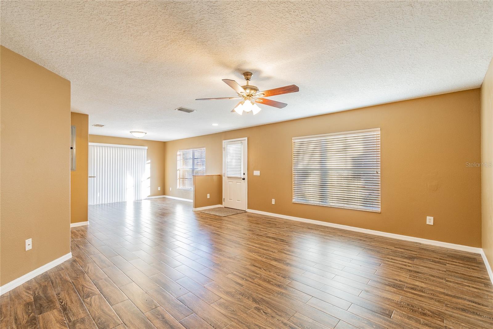 Image 2 of 27 For 6246 Maisie Road