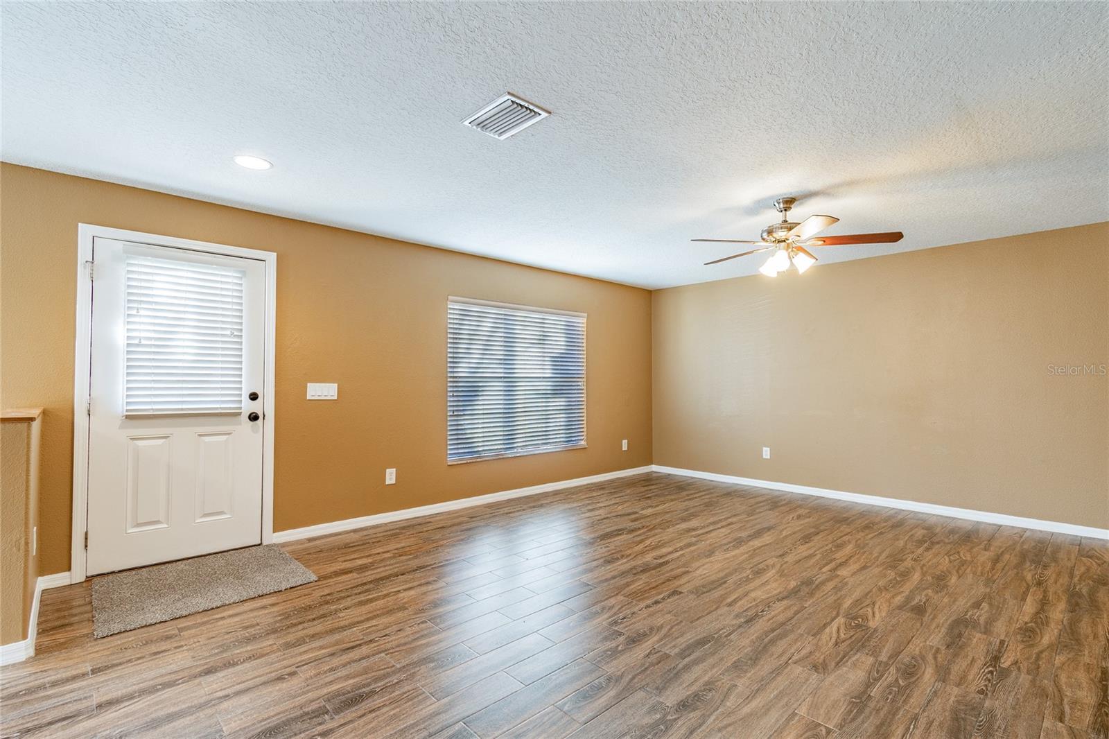 Image 3 of 27 For 6246 Maisie Road