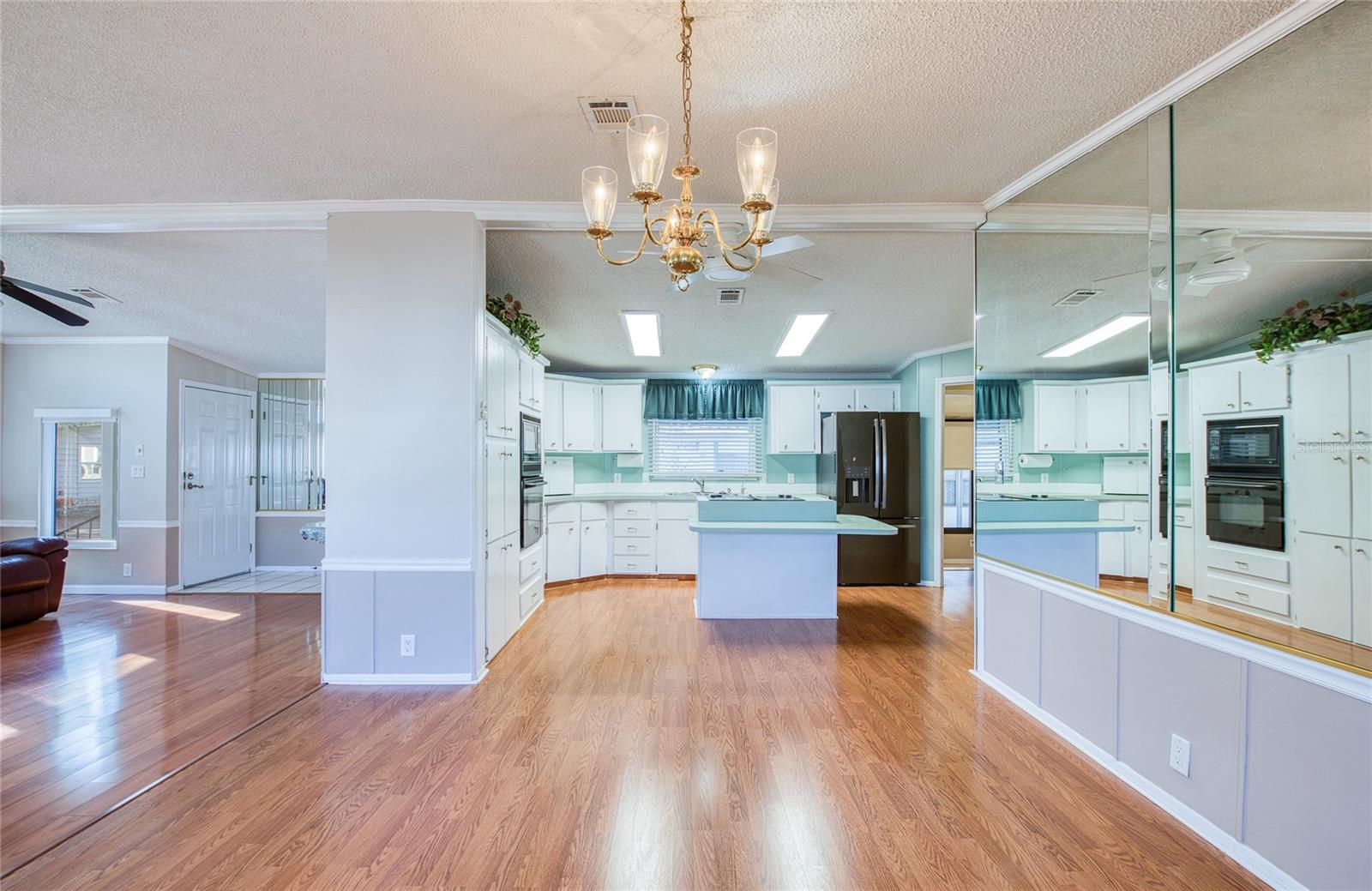 Image 12 of 45 For 306 Snook Court