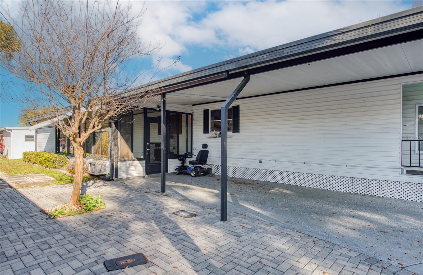 Image 28 of 45 For 306 Snook Court