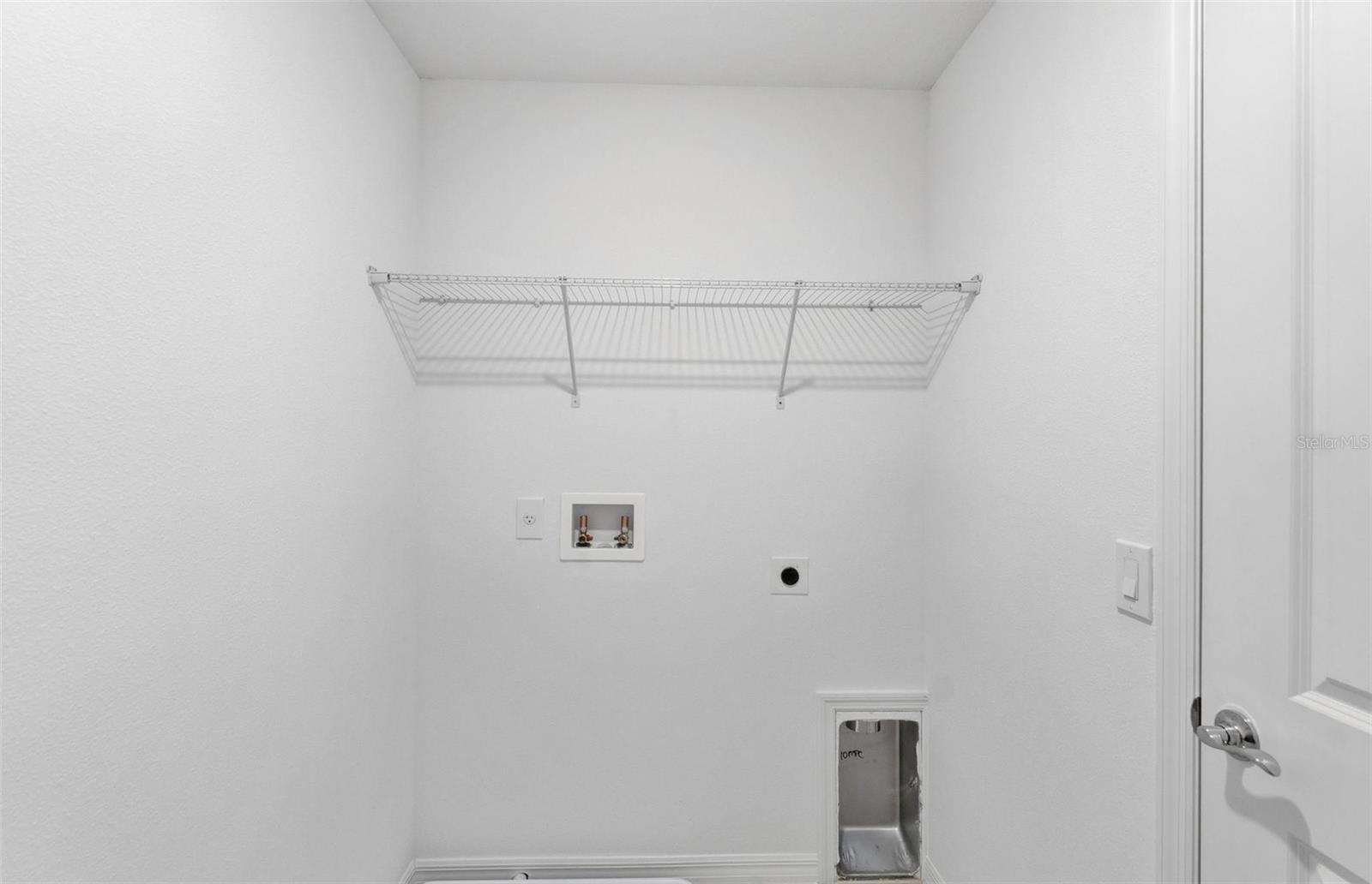 Image 17 of 18 For 11228 Sycamore Glen Loop