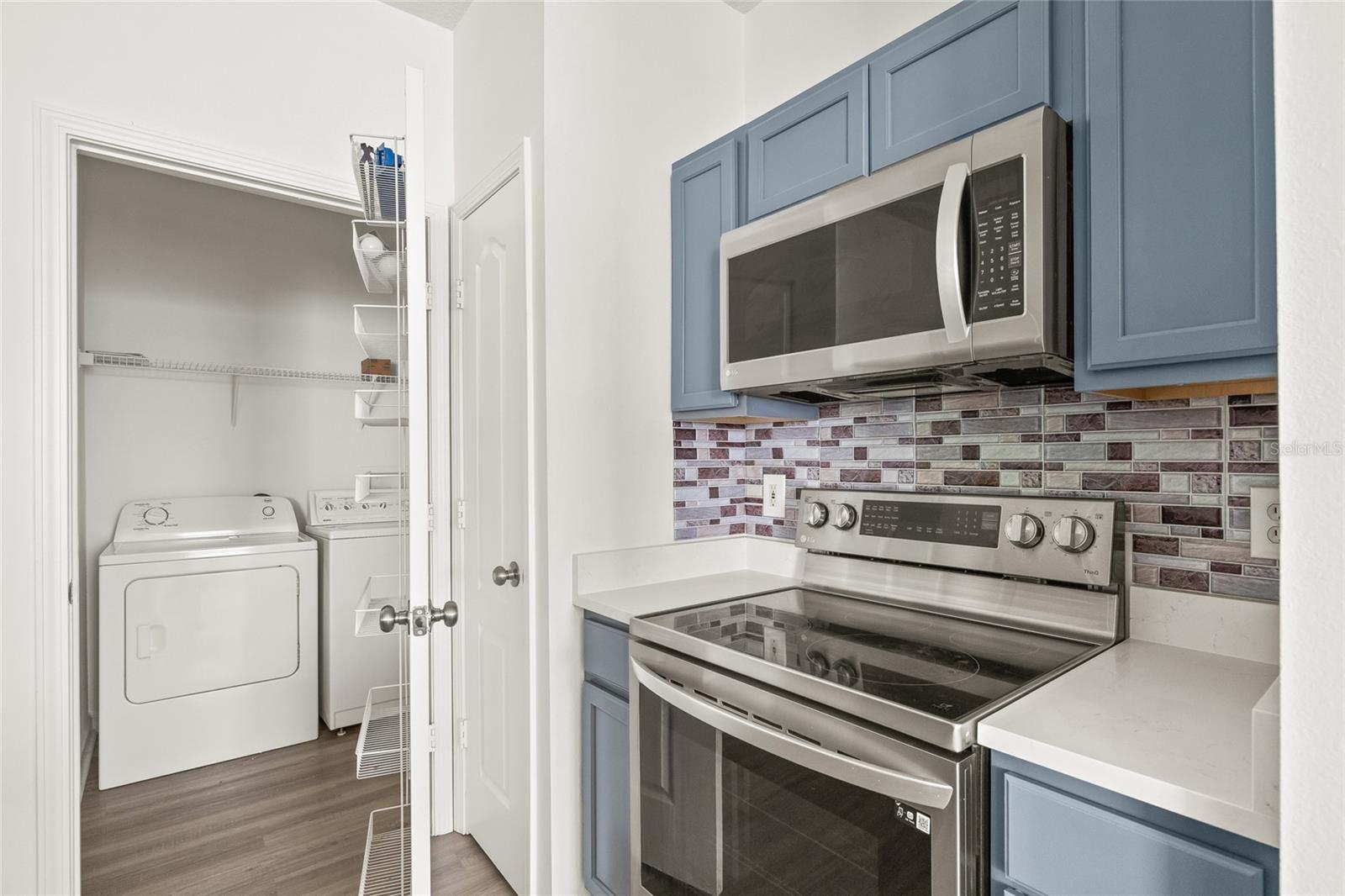 Image 4 of 43 For 18006 Villa Creek Drive