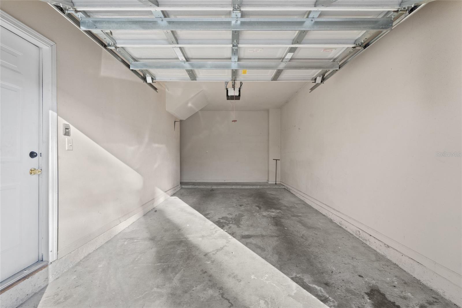 Image 41 of 43 For 18006 Villa Creek Drive