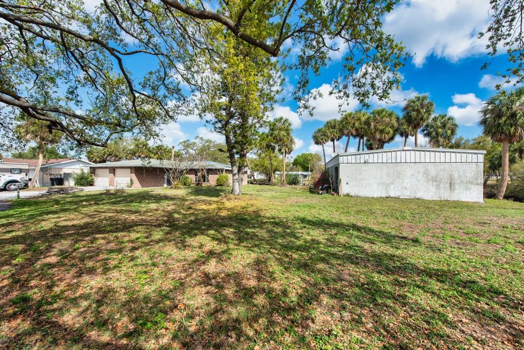 Image 20 of 52 For 8848 Millpoint Road