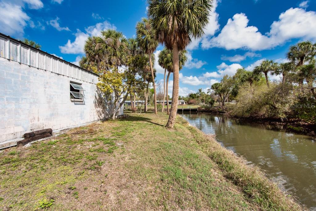 Image 22 of 52 For 8848 Millpoint Road