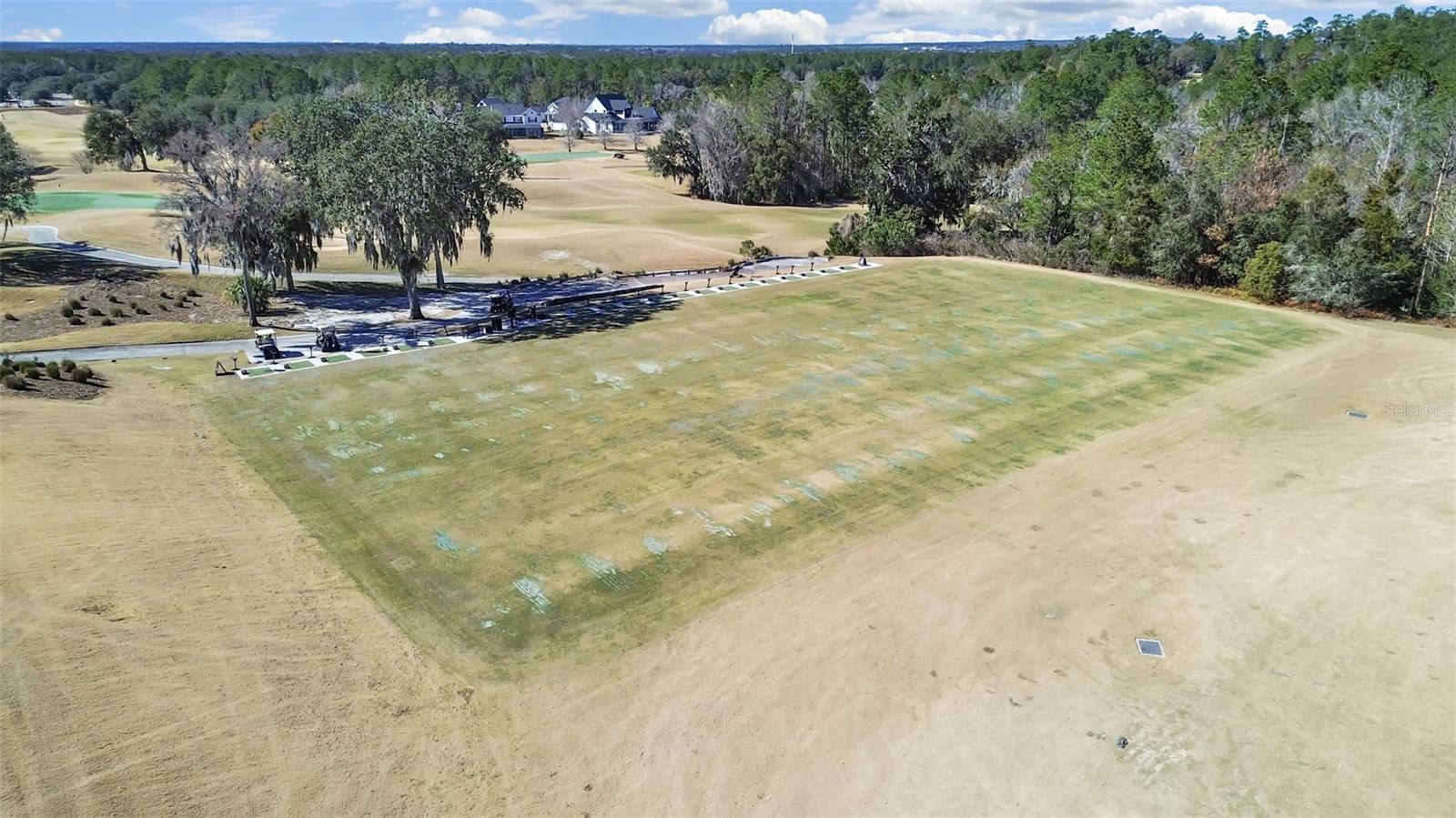 Listing photo id 57 for 4748 Hickory Oak Drive