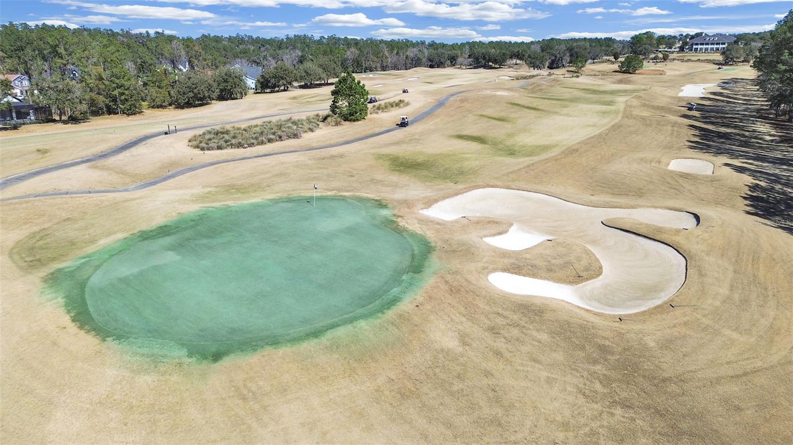 Listing photo id 71 for 4748 Hickory Oak Drive