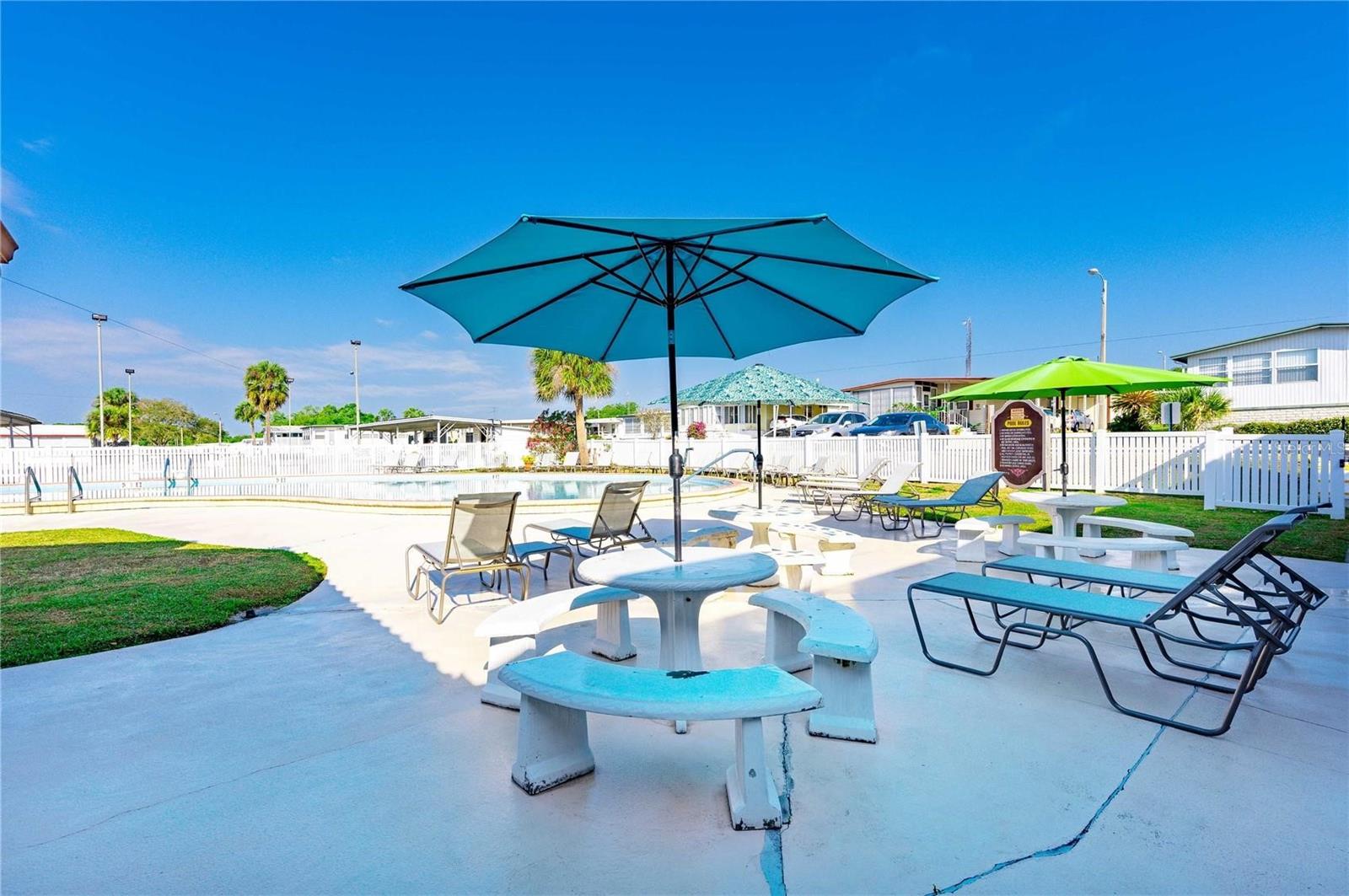 Image 37 of 47 For 37827 Mission Hills Avenue