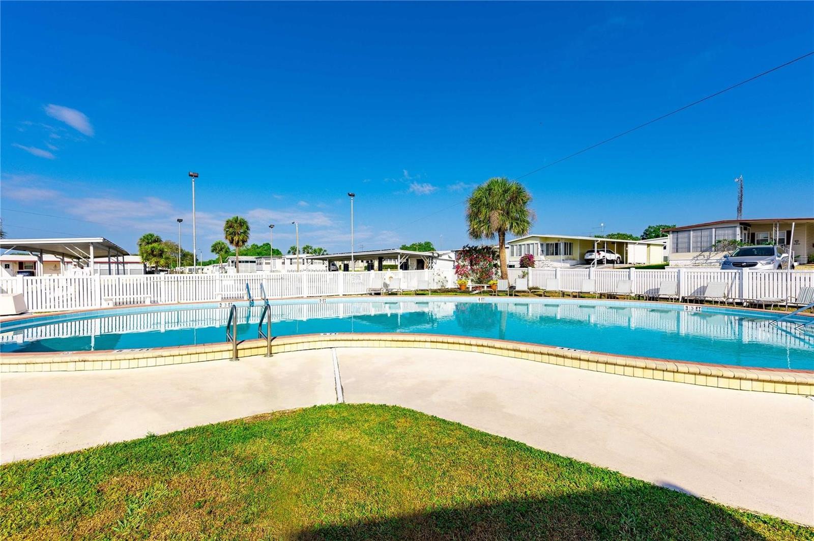 Image 38 of 47 For 37827 Mission Hills Avenue