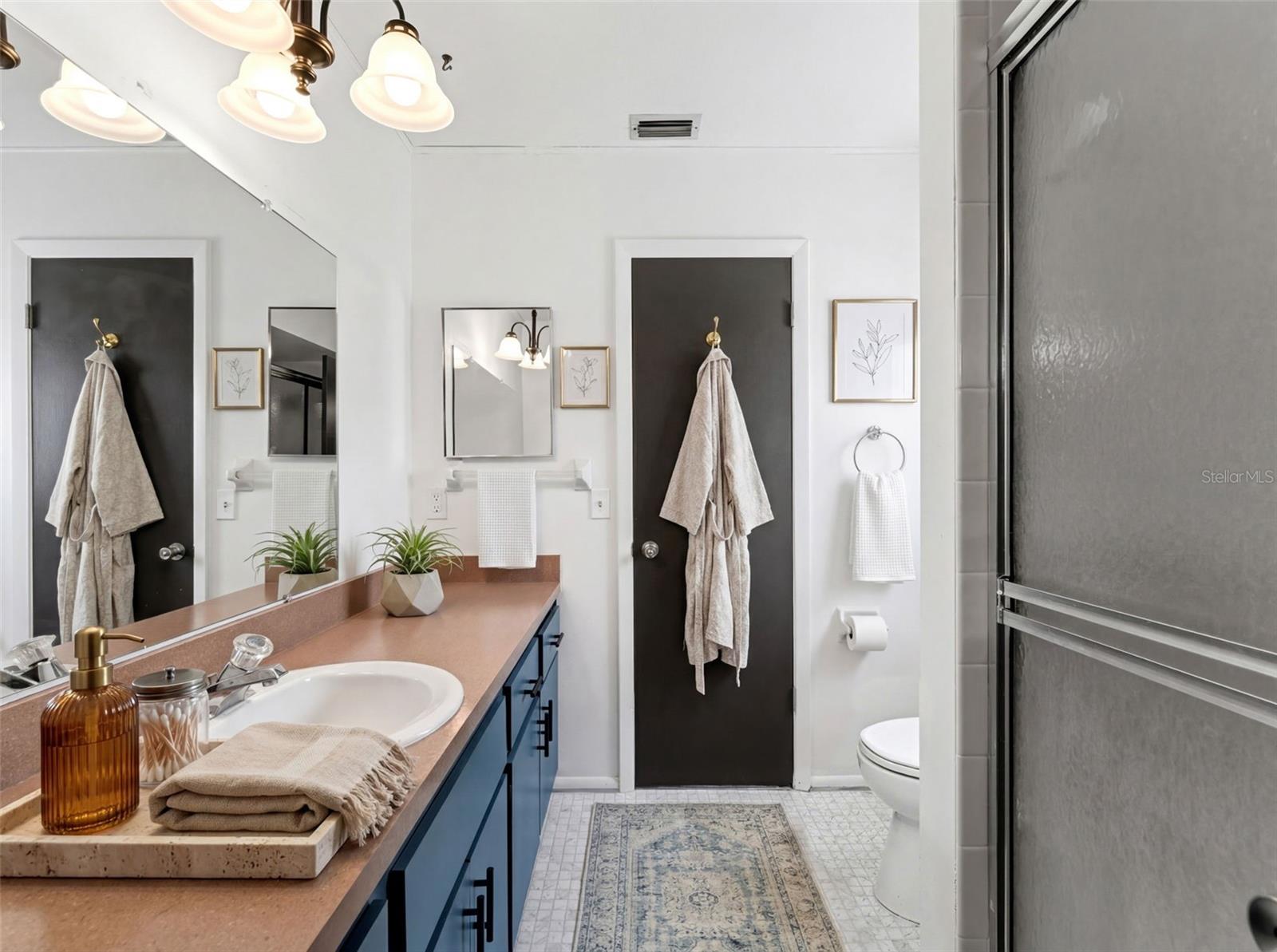 Image 10 of 80 For 130 Daroca Avenue