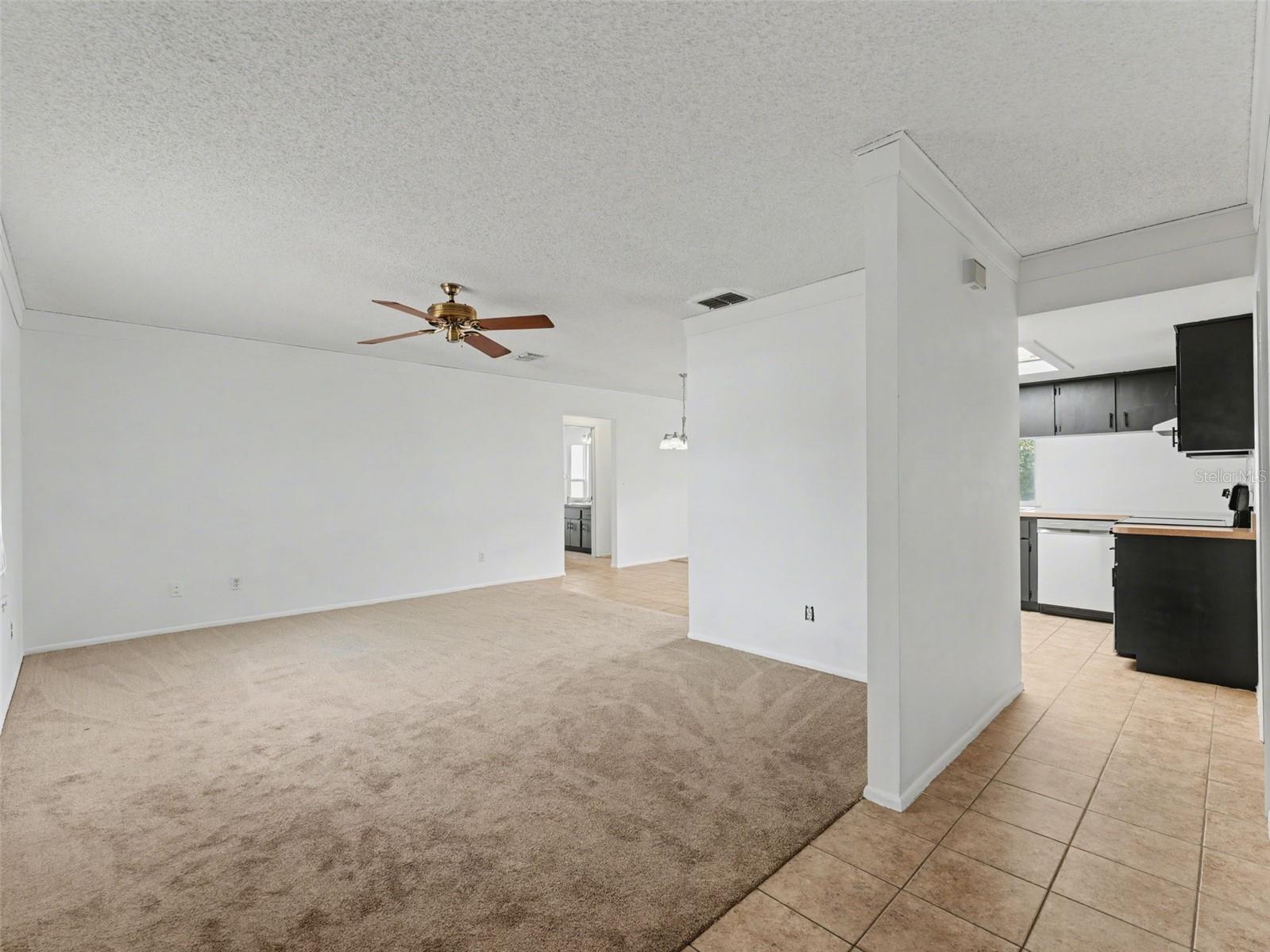 Image 15 of 80 For 130 Daroca Avenue