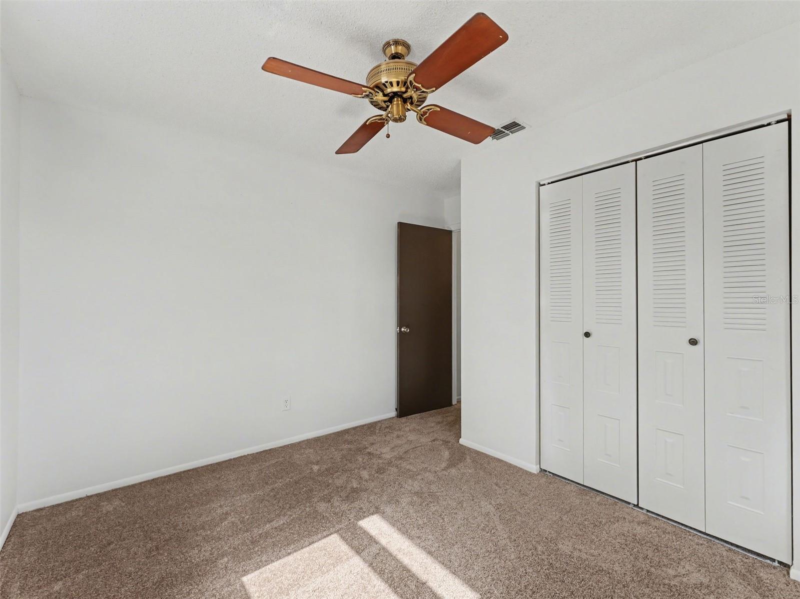 Image 44 of 80 For 130 Daroca Avenue