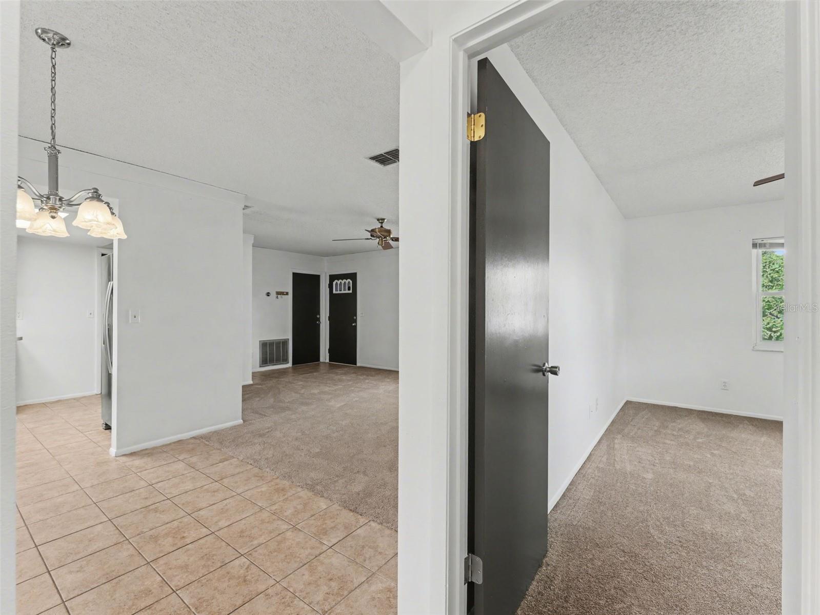 Image 45 of 80 For 130 Daroca Avenue