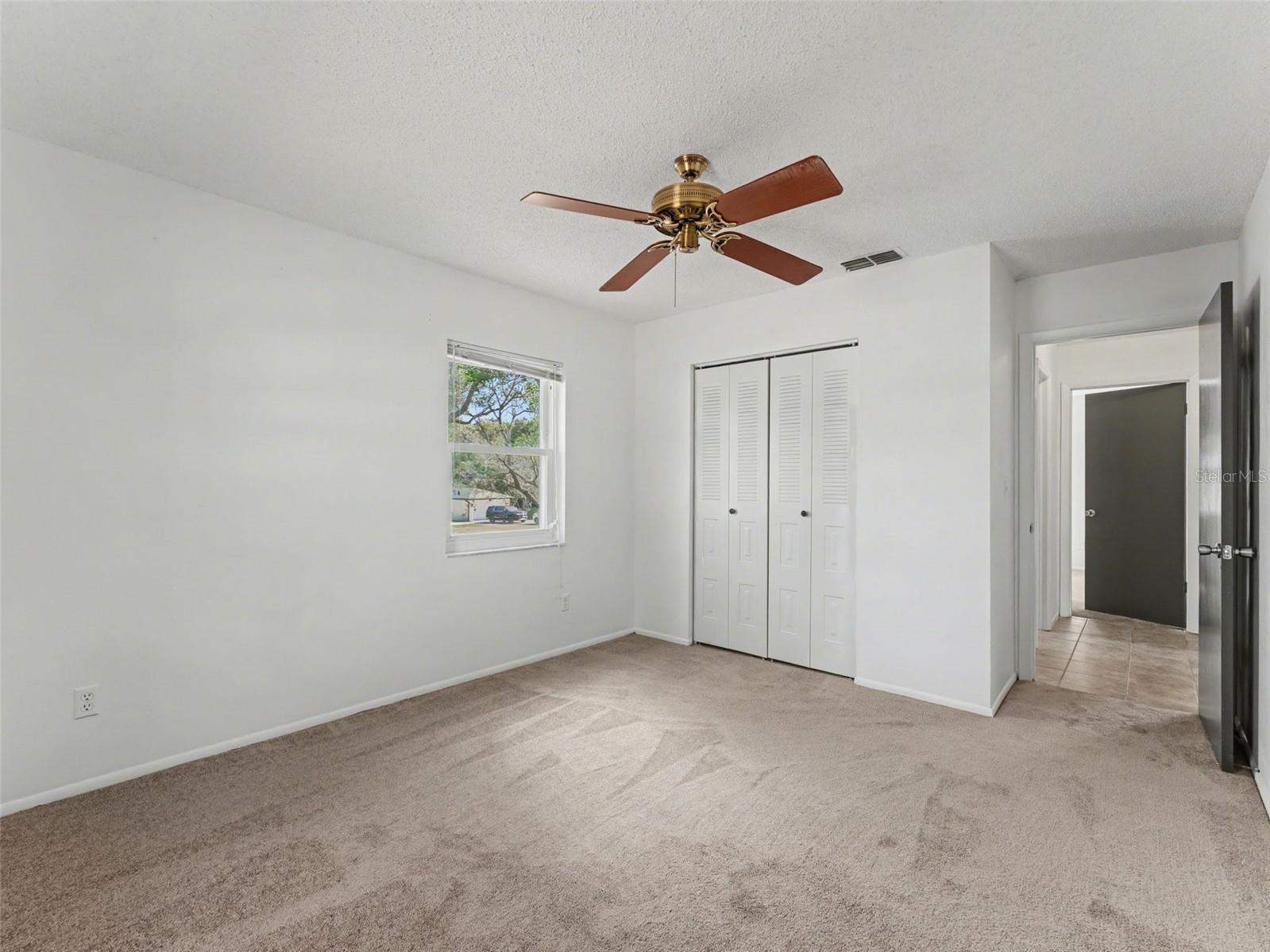 Image 47 of 80 For 130 Daroca Avenue