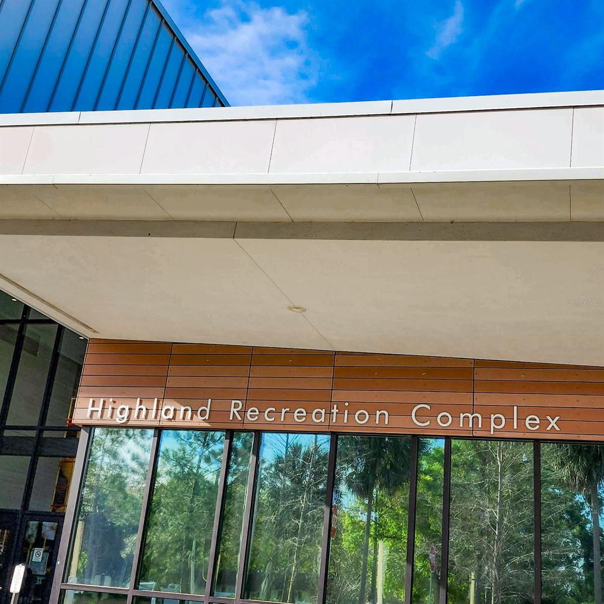 Image 32 of 38 For 331 Tralee Street