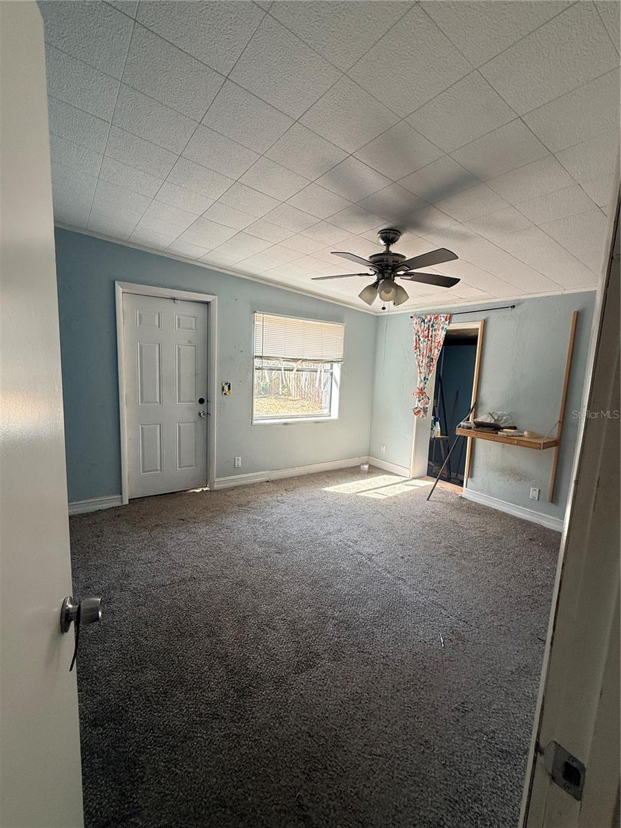 Image 11 of 18 For 452 13th Terrace