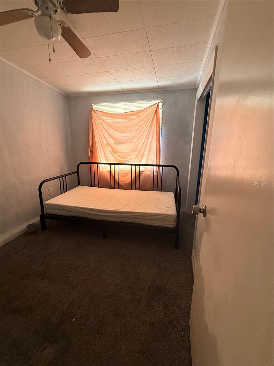 Image 9 of 18 For 452 13th Terrace