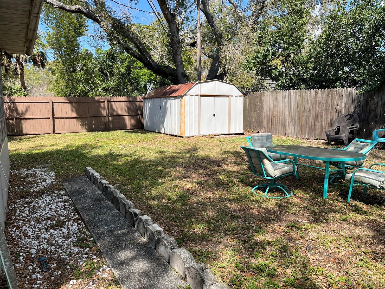 Image 15 of 20 For 10627 105th Street