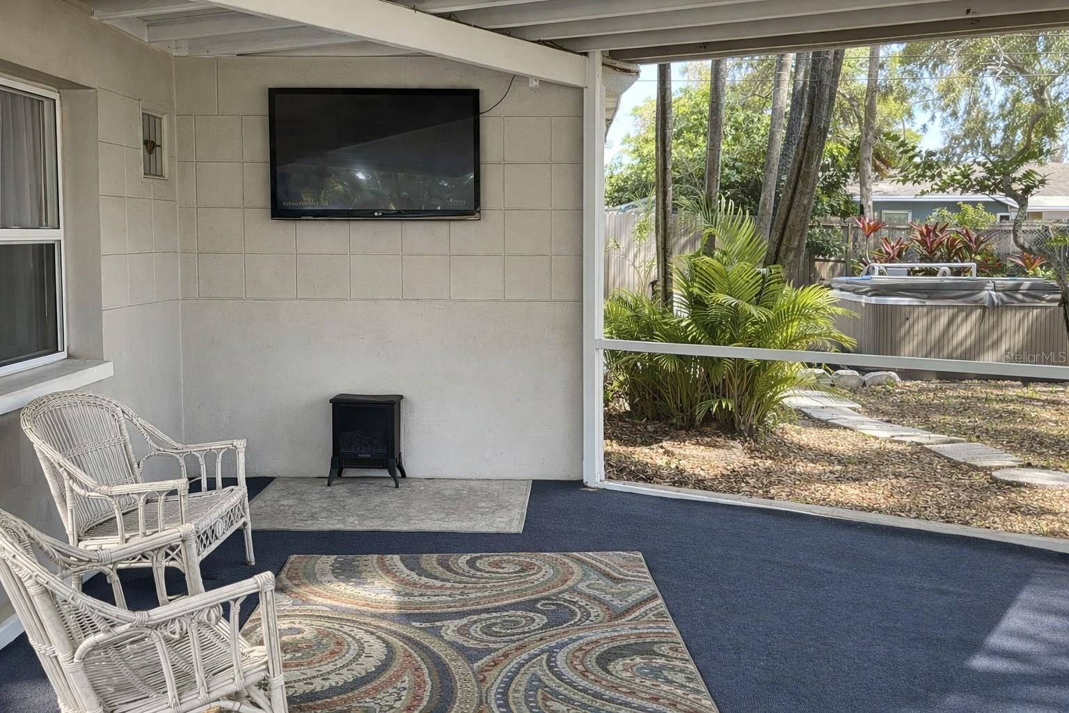 Image 7 of 20 For 10627 105th Street