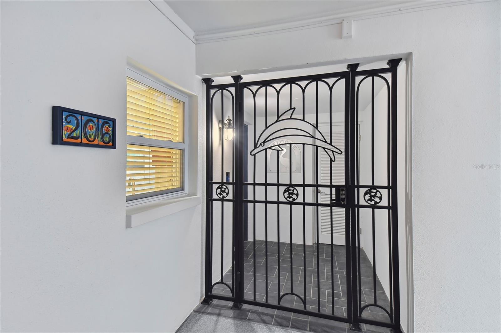 Image 2 of 56 For 4950 Gulf Boulevard 206