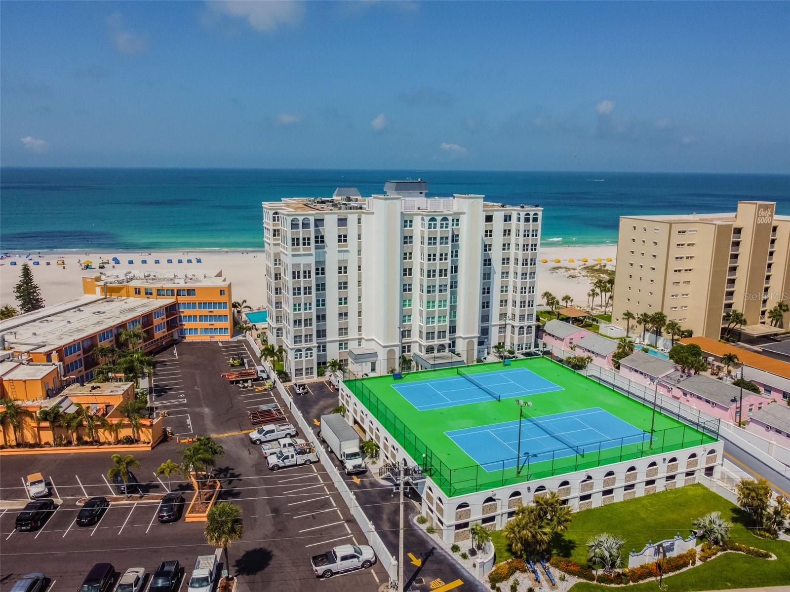 Image 45 of 56 For 4950 Gulf Boulevard 206