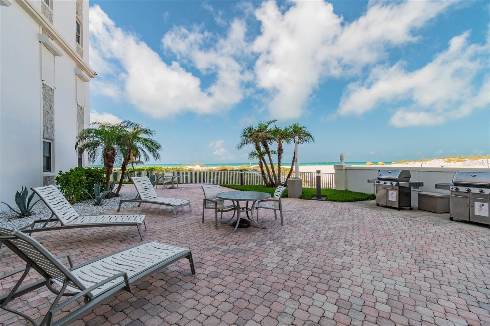 Image 51 of 56 For 4950 Gulf Boulevard 206