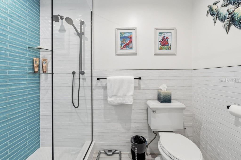 Image 44 of 64 For 2055 Gulf Of Mexico Drive G2-213