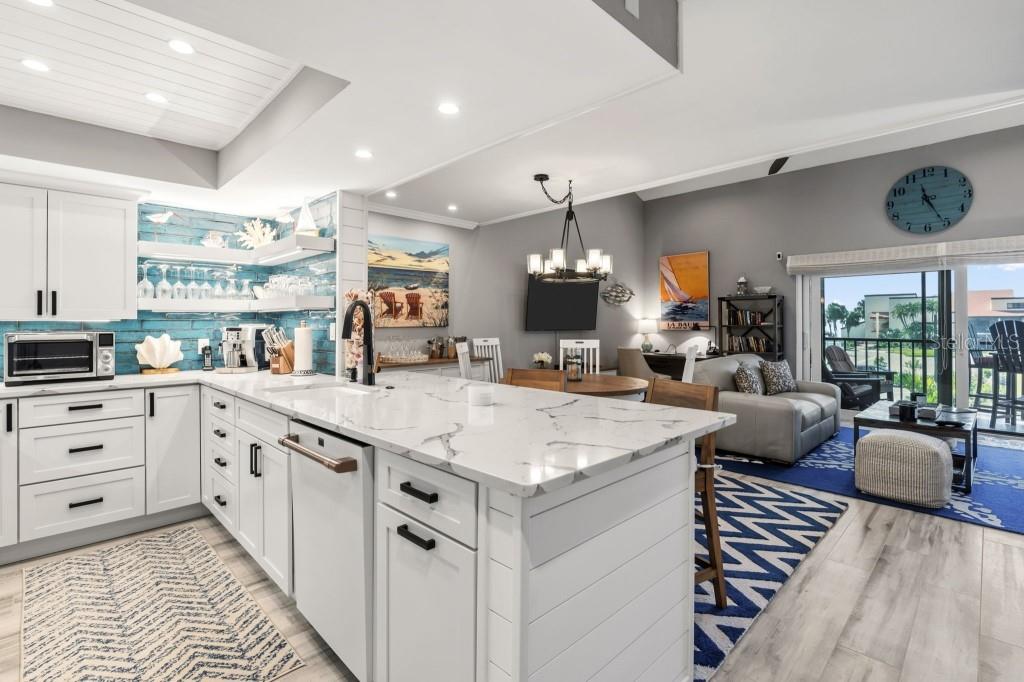 Image 6 of 64 For 2055 Gulf Of Mexico Drive G2-213