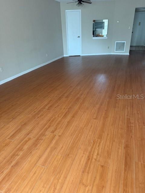 Image 4 of 13 For 8799 Bardmoor Boulevard 302