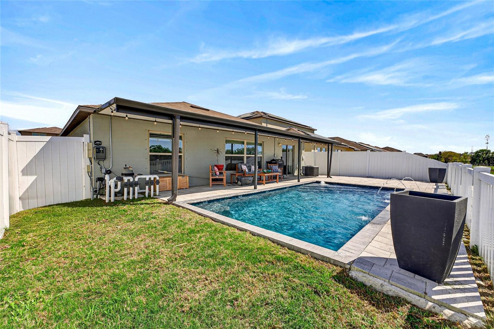 Image 12 of 78 For 3713 Romano Busciglio Street