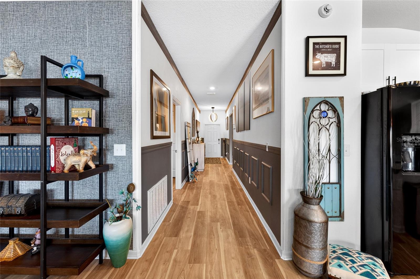 Image 16 of 78 For 3713 Romano Busciglio Street