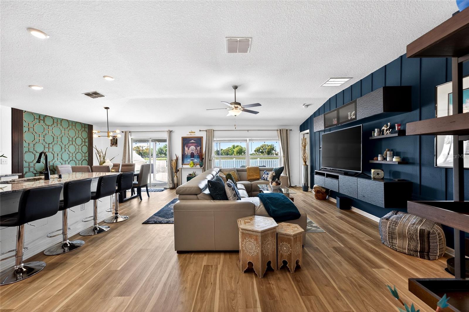 Image 17 of 78 For 3713 Romano Busciglio Street