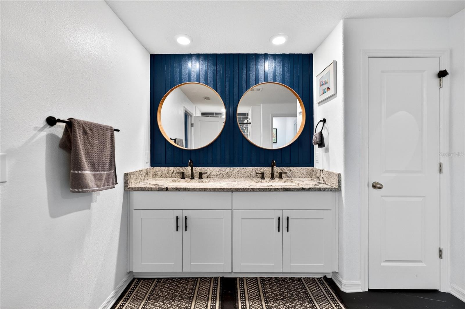 Image 35 of 78 For 3713 Romano Busciglio Street