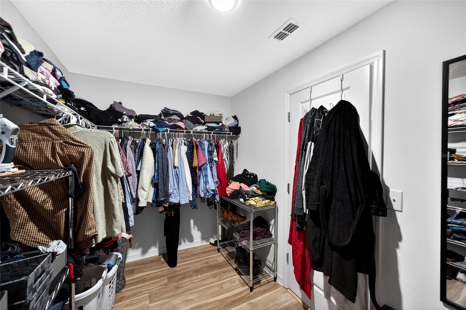 Image 40 of 78 For 3713 Romano Busciglio Street