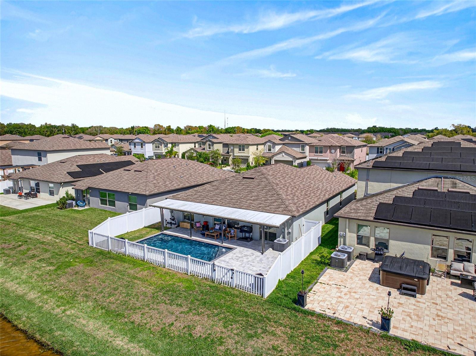 Image 57 of 78 For 3713 Romano Busciglio Street