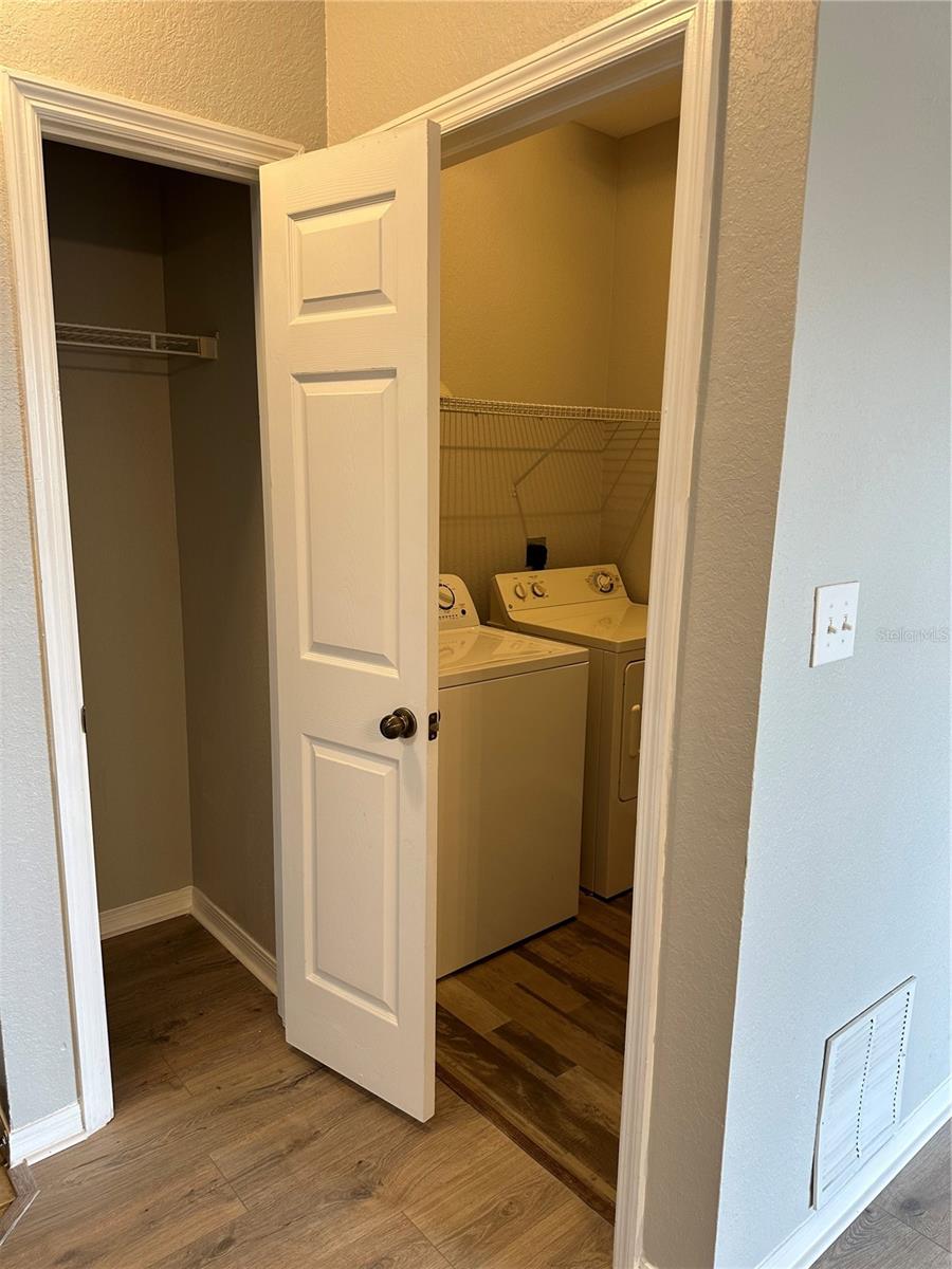 Image 10 of 21 For 2407 Courtney Meadows Court 302