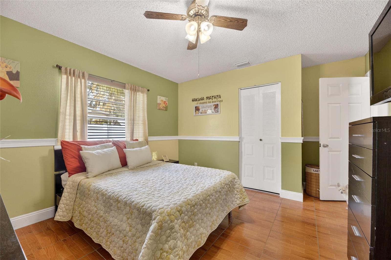 Listing photo id 13 for 522 Wynnwood Drive