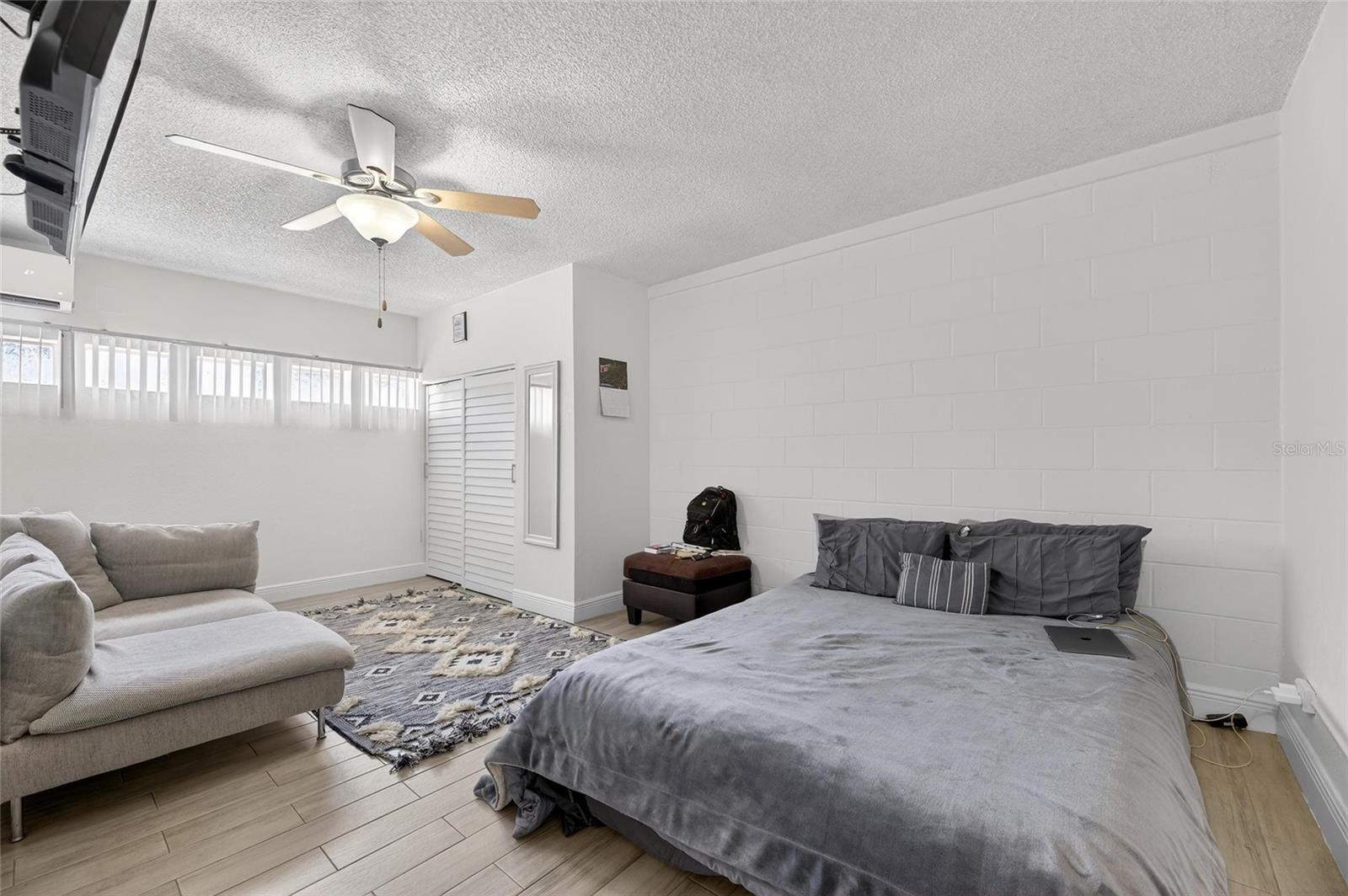 Listing photo id 29 for 522 Wynnwood Drive
