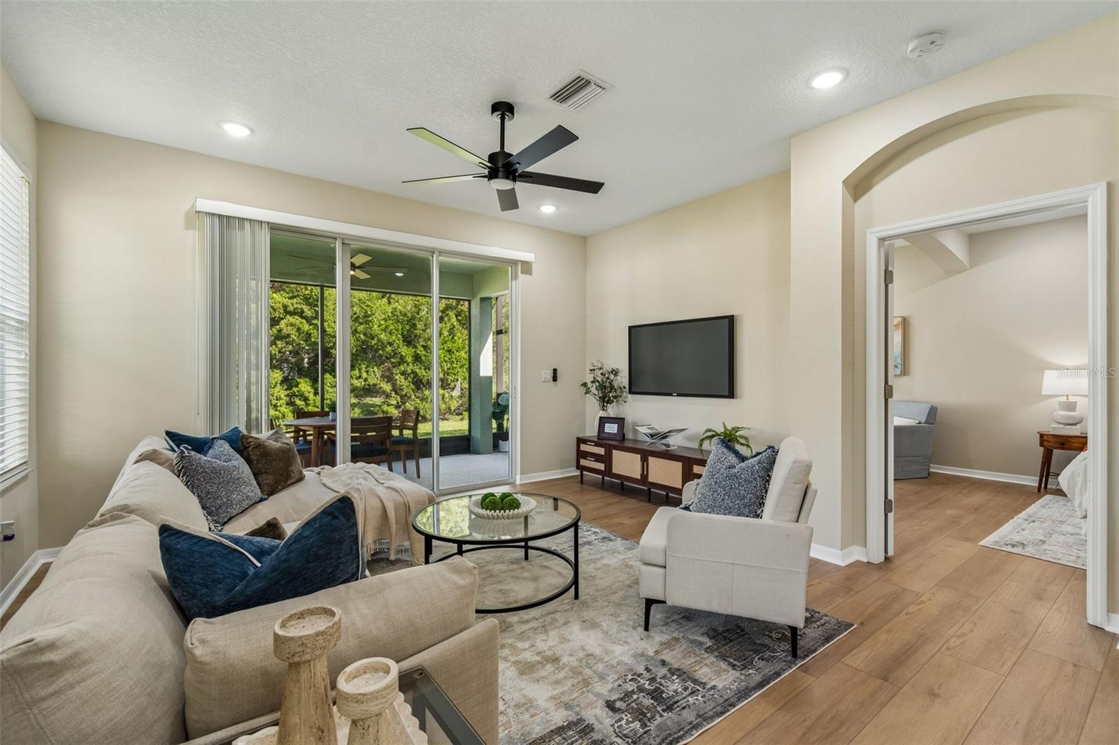 Image 29 of 77 For 7533 Deer Path Lane