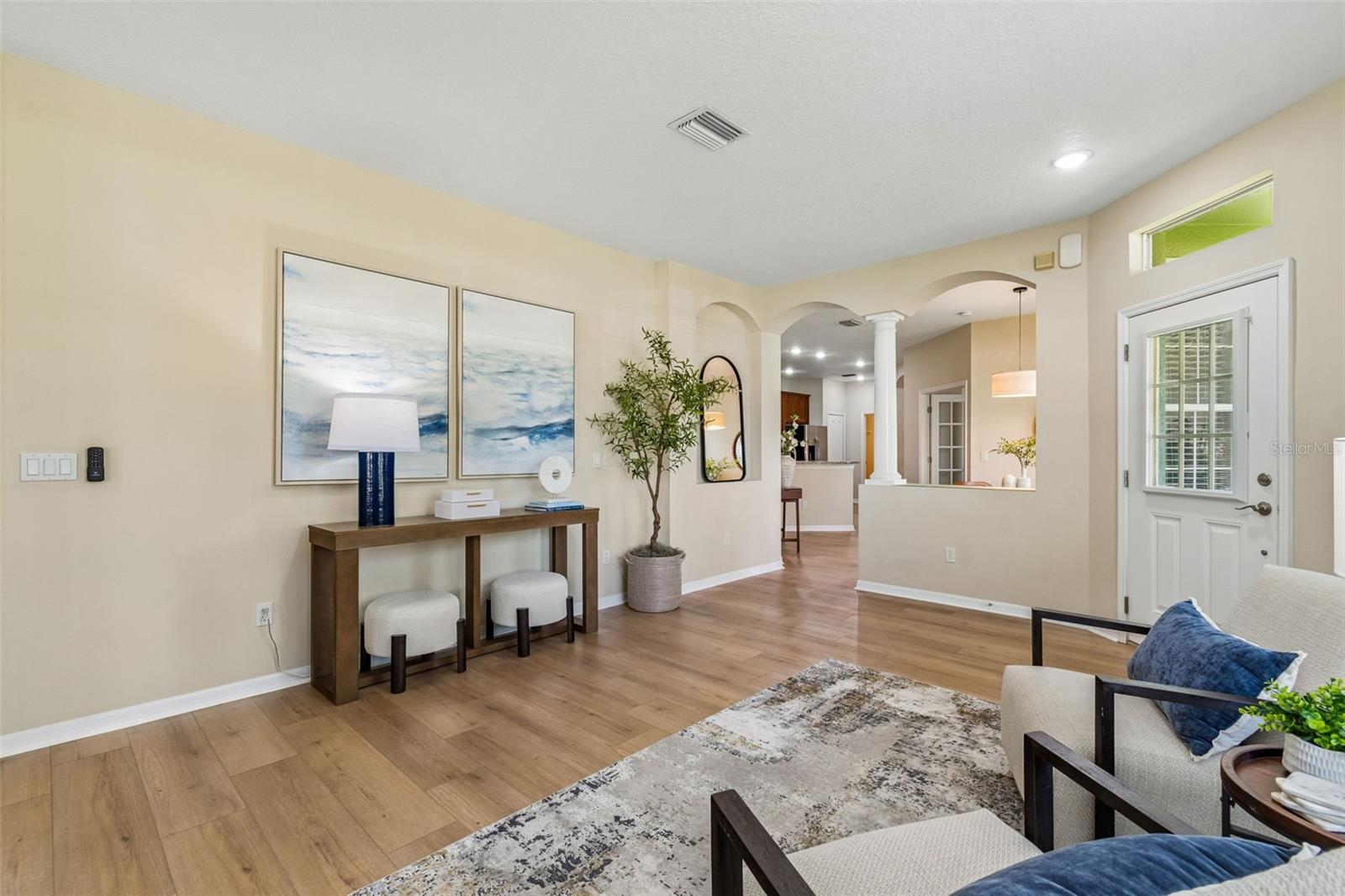 Image 40 of 77 For 7533 Deer Path Lane