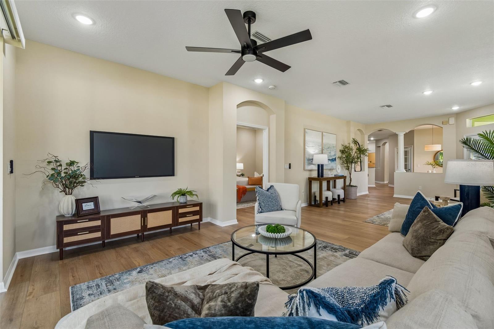 Image 5 of 77 For 7533 Deer Path Lane