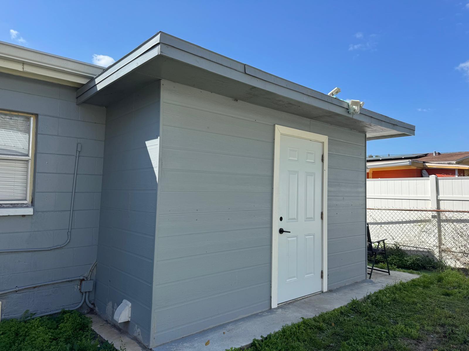 Image 13 of 14 For 8204 Dahlia Avenue