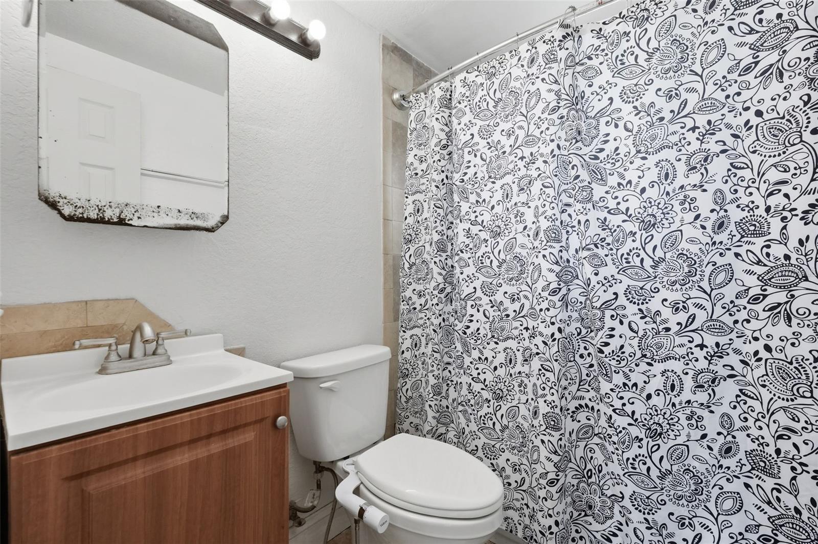 Image 21 of 43 For 5421 64th Avenue N