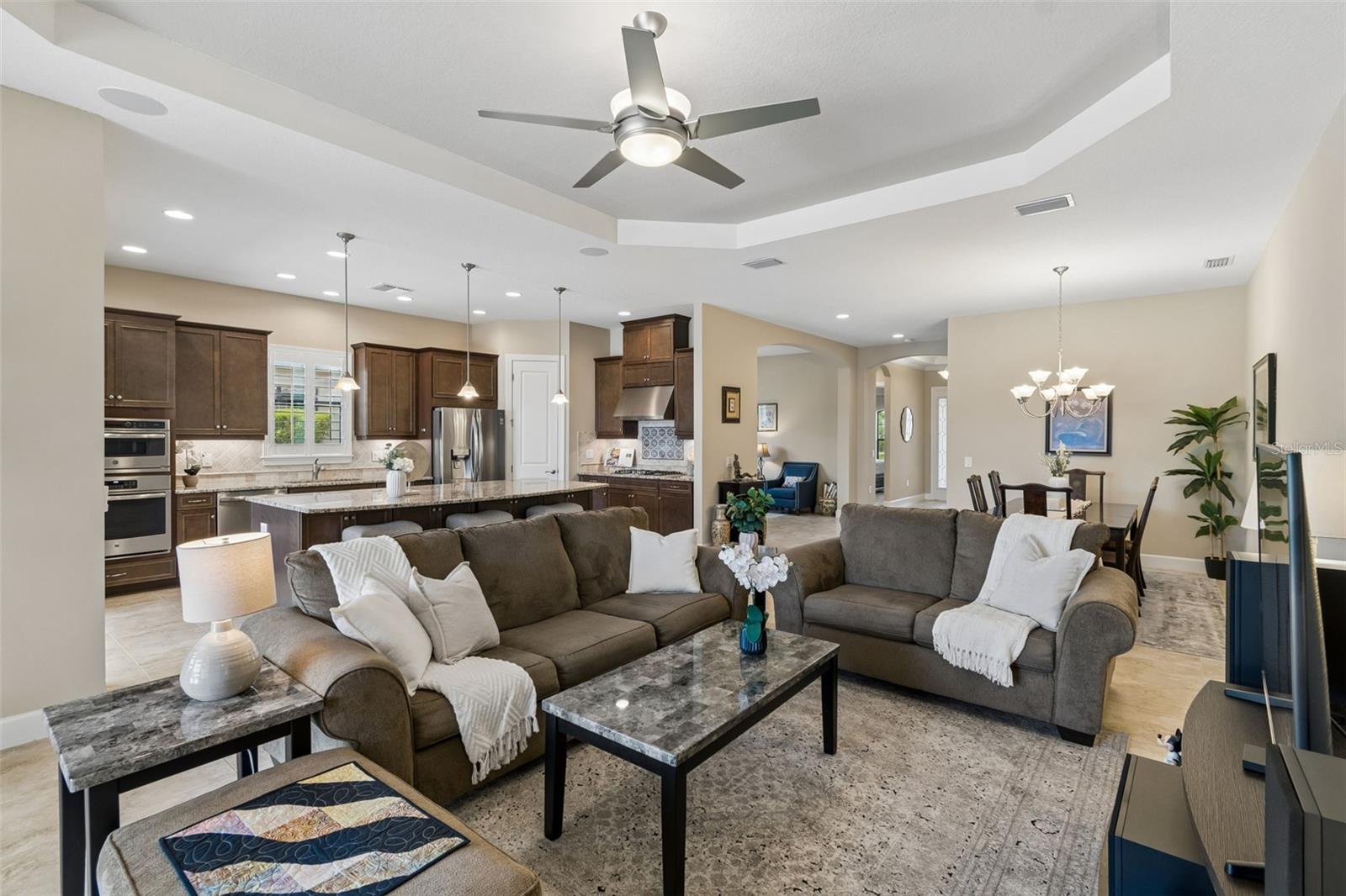 Image 10 of 45 For 11318 Juglans Drive