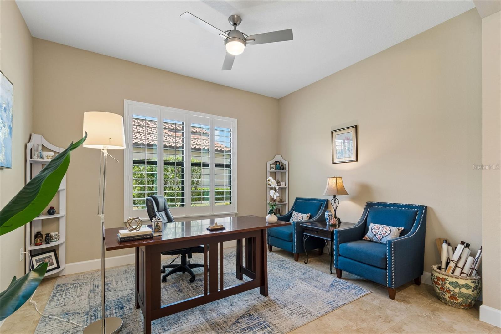 Image 19 of 45 For 11318 Juglans Drive