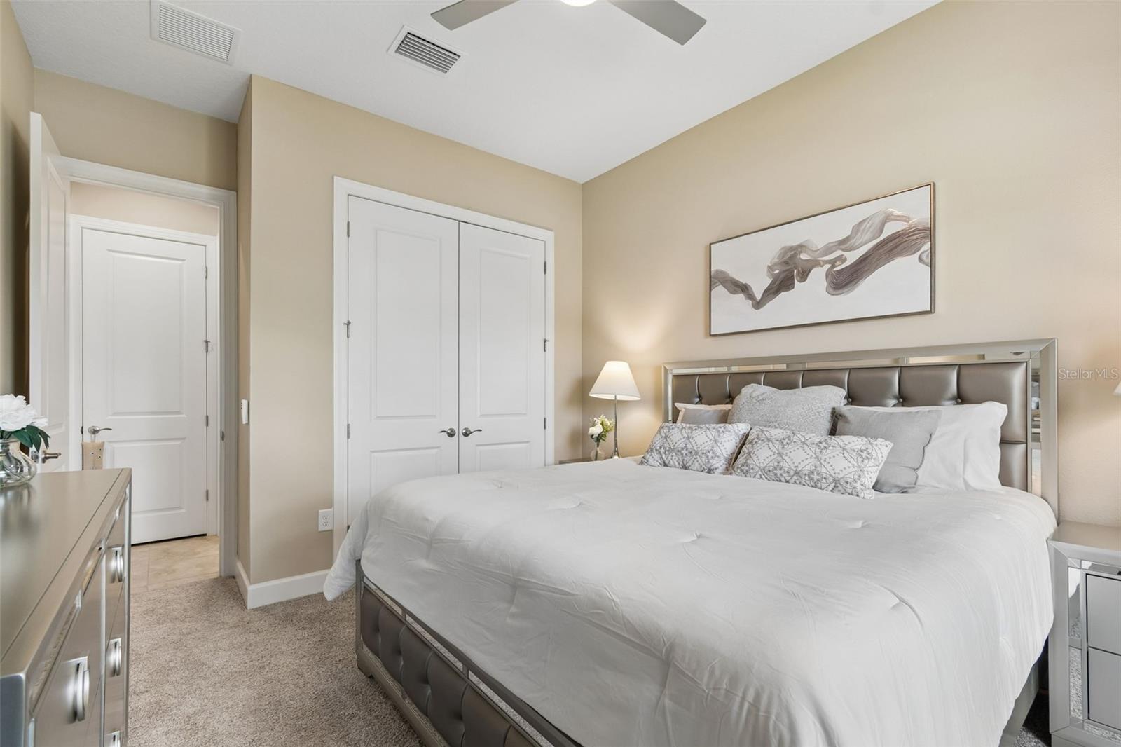 Image 26 of 45 For 11318 Juglans Drive