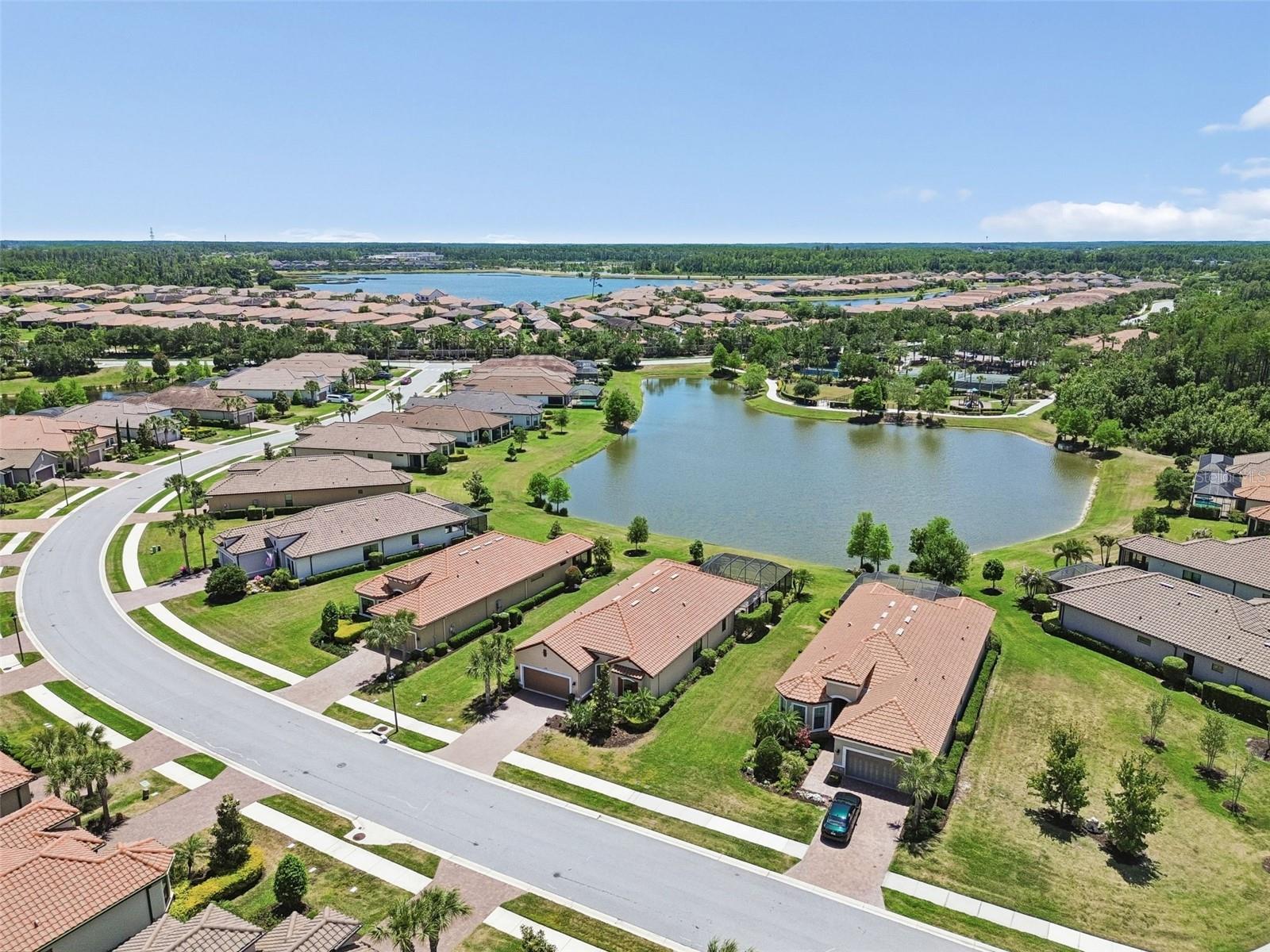 Image 39 of 45 For 11318 Juglans Drive